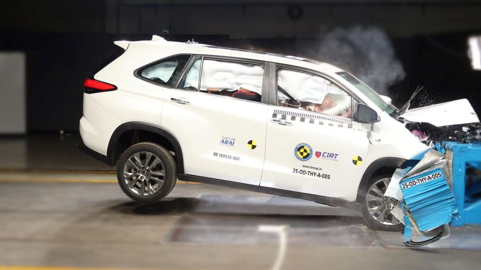 Toyota Innova Hycross scores 5 stars in Bharat NCAP crash tests. Key safety features of the MPV Toyota Innova Hycross scores 5 stars in Bharat NCAP crash tests. Key safety features of the MPV