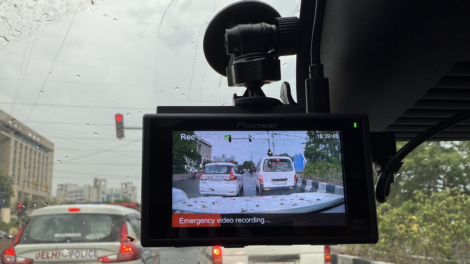 Pioneer VREC-H520DC dashcam review: A worthy investment or just an expensive toy?