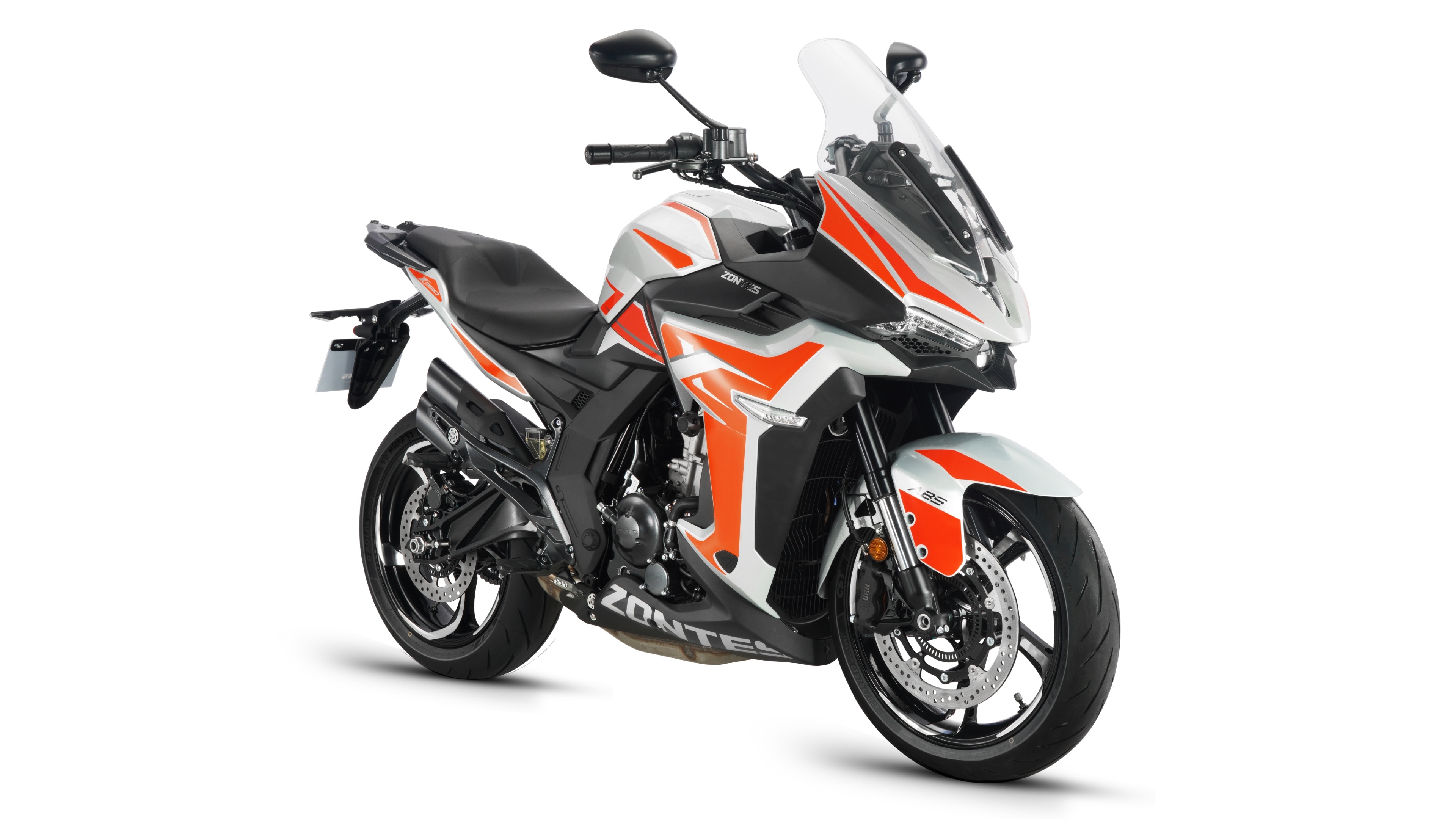 The Zontes 350X is a sports tourer powered by a 348 cc single-cylinder, liquid-cooled engine tuned for 38.9 bhp at 9,500 rpm and 32.8 Nm of peak torque at 7,500 rpm Zontes 350X