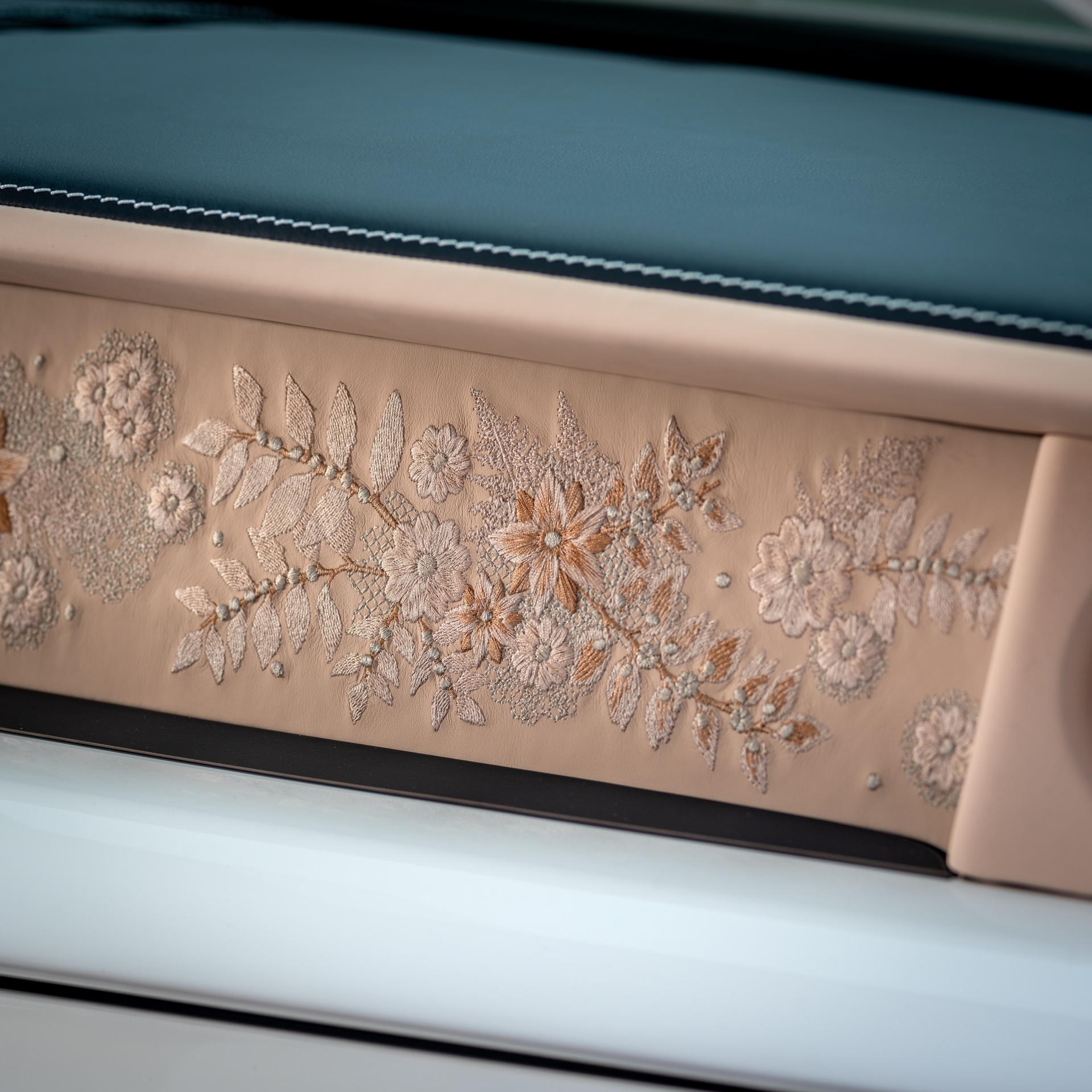 The Rolls-Royce Phantom Dentelle gets a very intricately designed interior. Rolls-Royce Phantom Dentelle