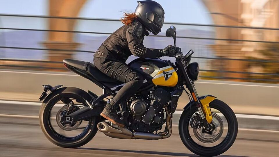 2025 Triumph Trident 660