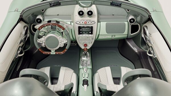 The Huayra Codalunga Speedster carries its 60s vibe into the cabin with hand-stitched leather and a solid-milled metal interior trim. Pagani Huayra Codalunga Speedster
