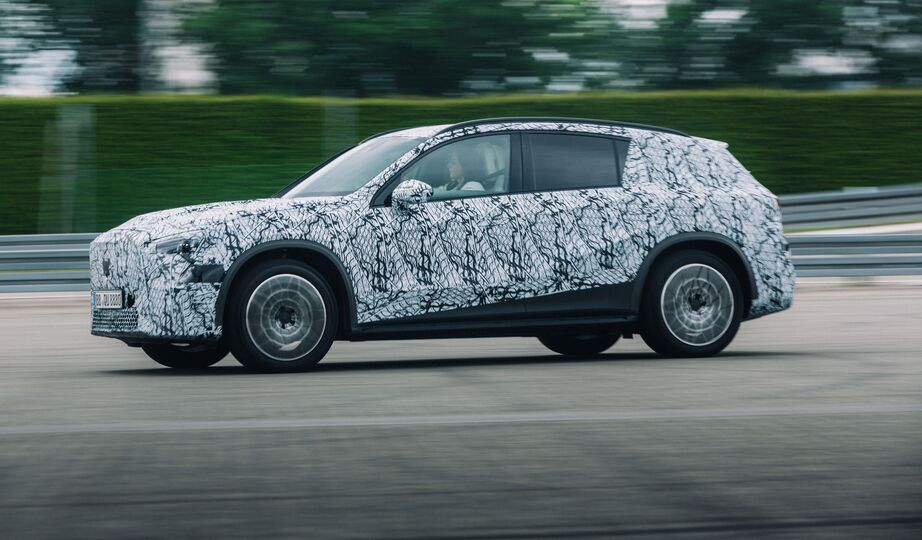 Mercedes Benz GLC 400 4MATIC with EQ Technology