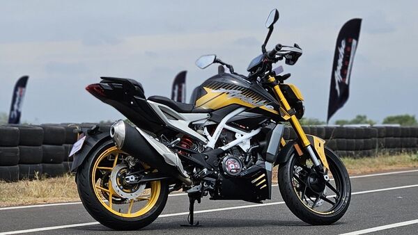 The 2025 TVS Apache RTR 310 does not get any mechanical changes.