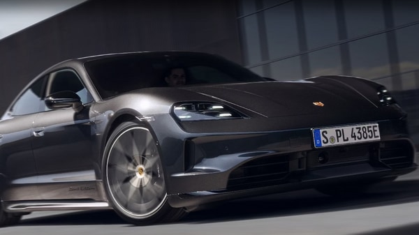Porsche taycan