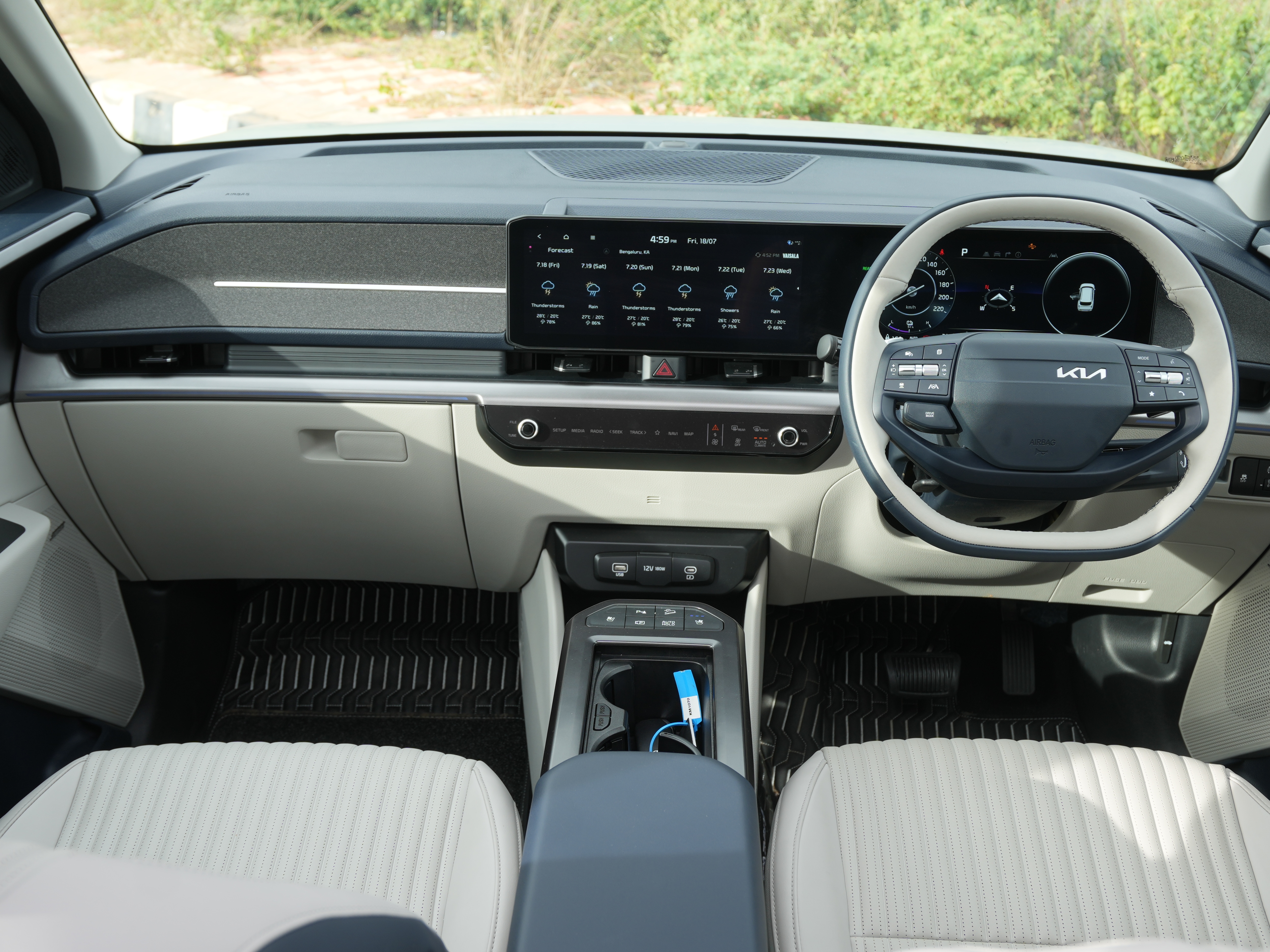 Step inside, and the upmarket appeal of the Clavis EV continues effortlessly