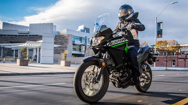 2025 Kawasaki Versys-X 300