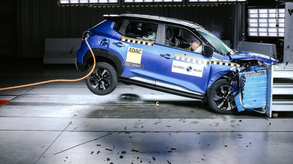 The Magnite is available with three powertrain options - a turbo petrol engine, naturally aspirated engine and a CNG one.