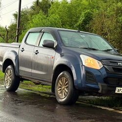 We spent some time with the Isuzu Hi-Lander in Mumbai's urban landscape to understand how it feels to live with the pickup 