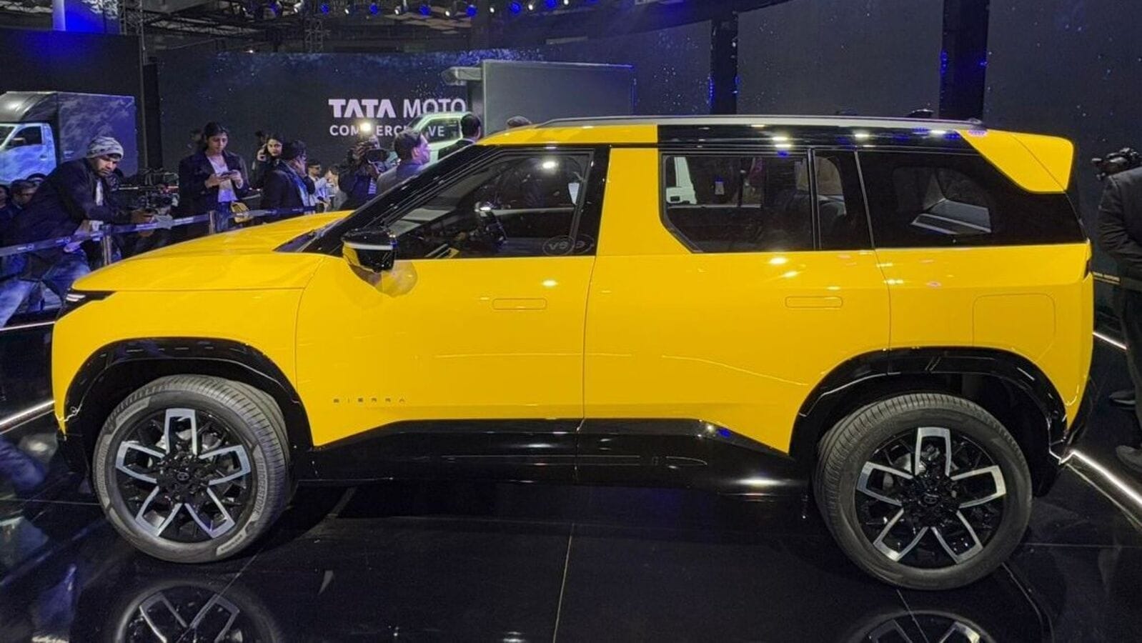 Auto recap, July 30: Maruti Suzuki Fronx gets 6 airbags, 2025 Renault Triber reaches dealerships, Tata Sierra spotted