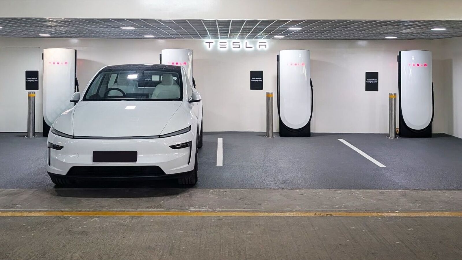 Tesla launches first Supercharger in India. Check how much a full charge will cost