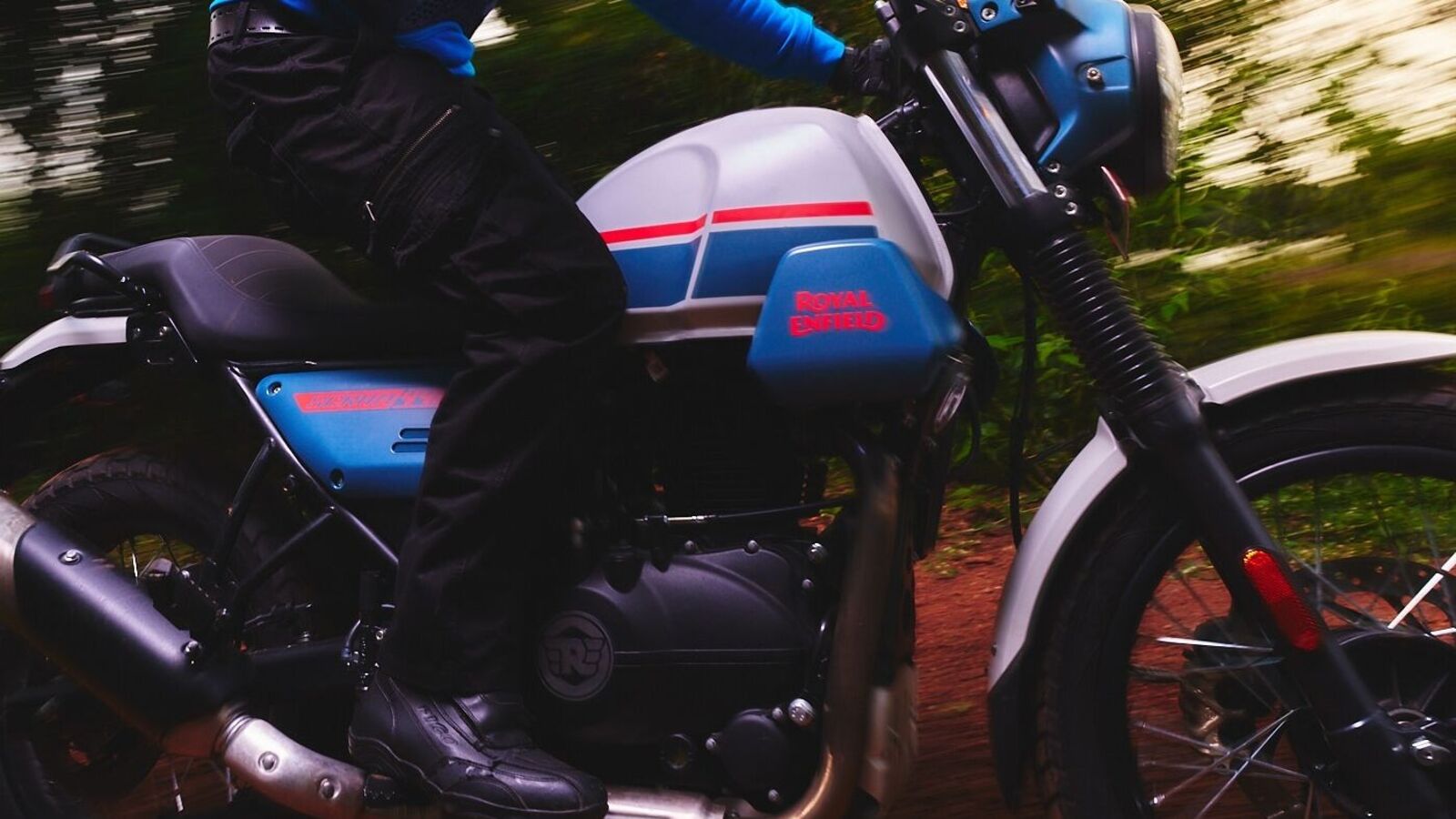 Hero to Triumph: 5 motorcycles under  ₹3 lakh with switchable rear ABS in India