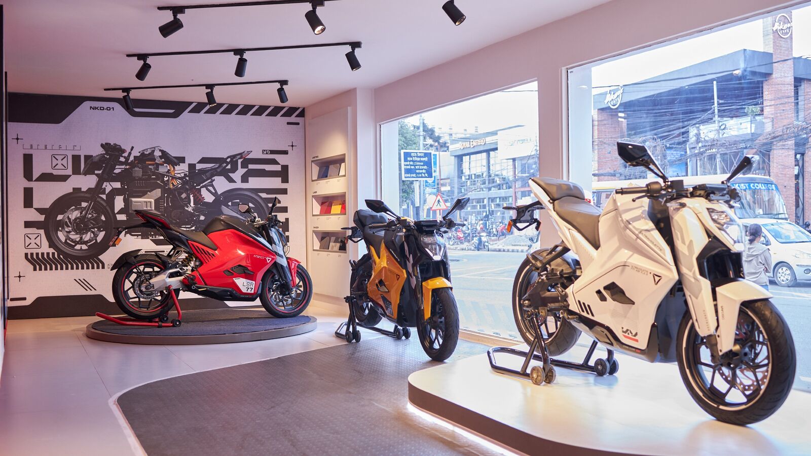 July 2025 auto retail down 4.3 per cent, PVs, two wheelers drag market performance