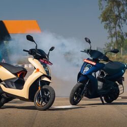 The current 450 series comprises the 450s, 450X, and 450 Apex.