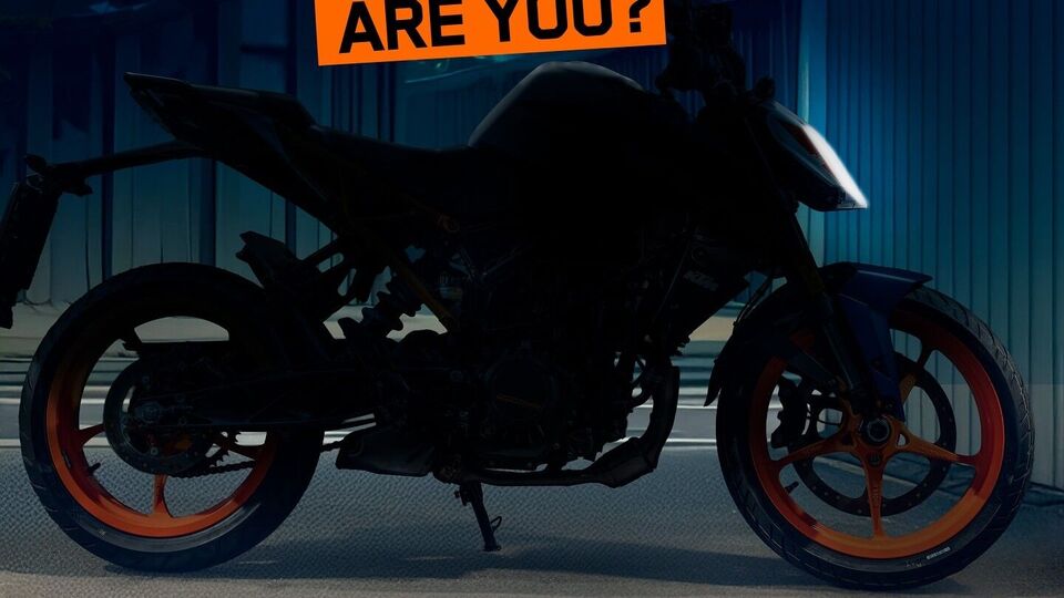 KTM 160 Duke Teaser