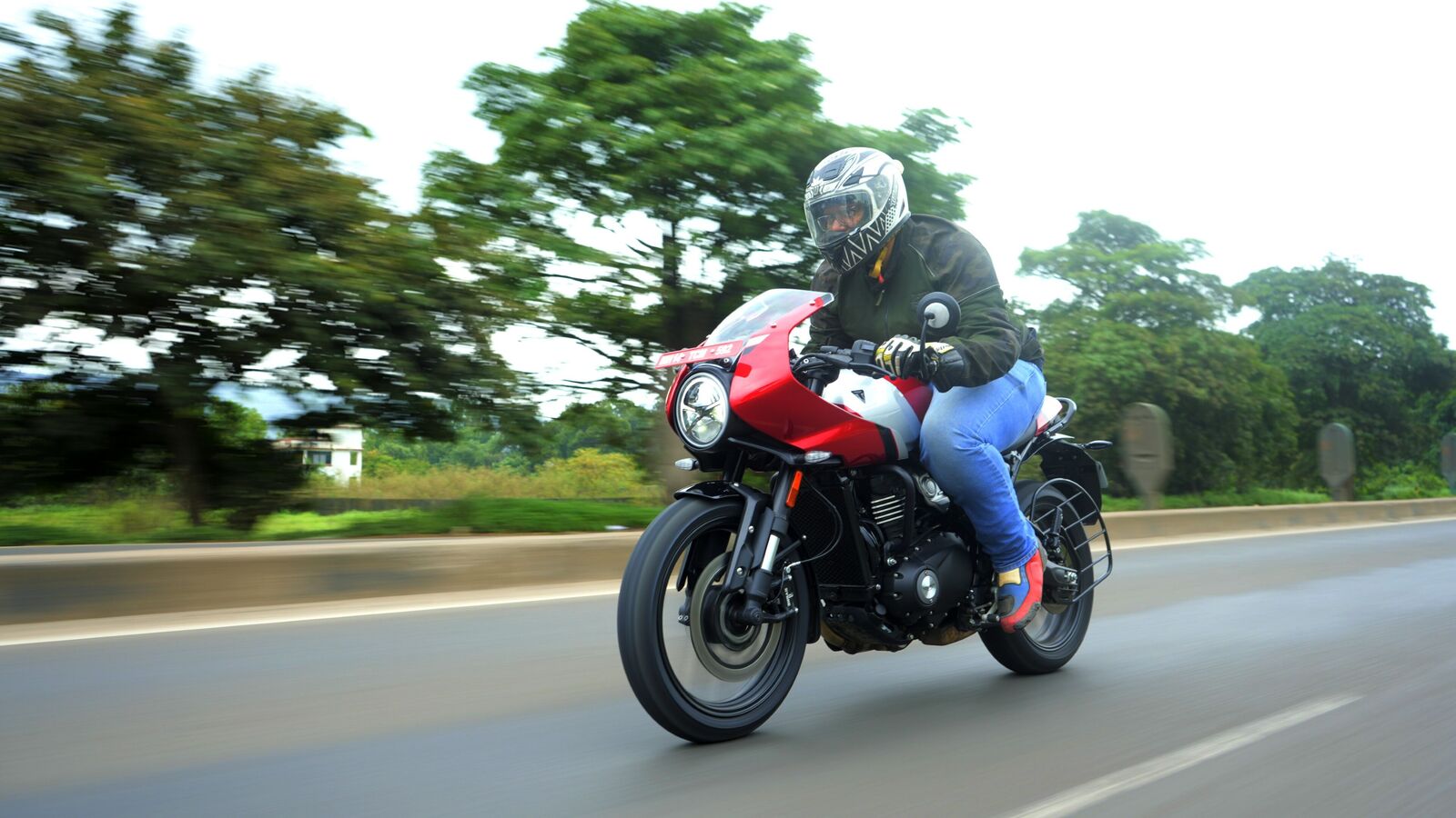 2025 Triumph Threxton 400 First Ride Review: Return of icon?