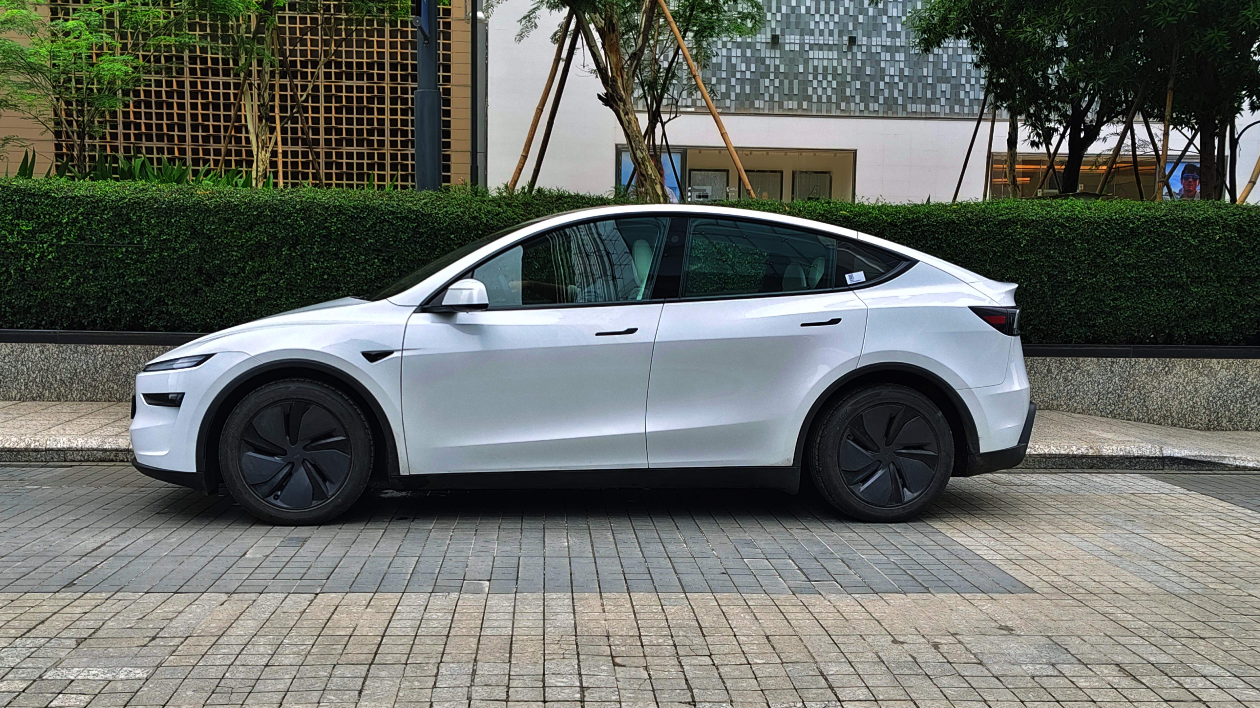 Tesla Model Y Review 