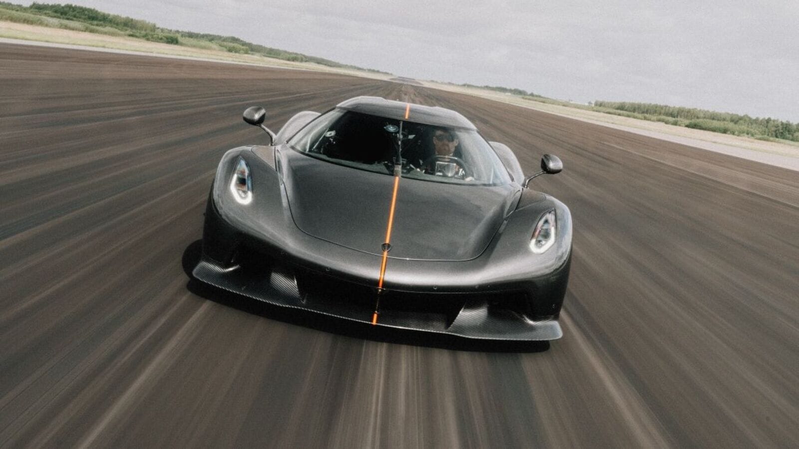 Koenigsegg Jesko Absolut achieves 0 to 400 to 0 run in 25.21s, breaks world record