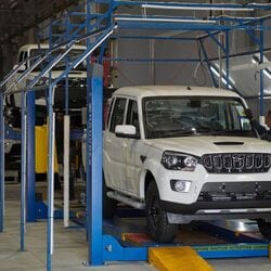 Mahindra's new vehicle assembly plant in South Africa will be able to assemble over 1,000 pick-ups every month