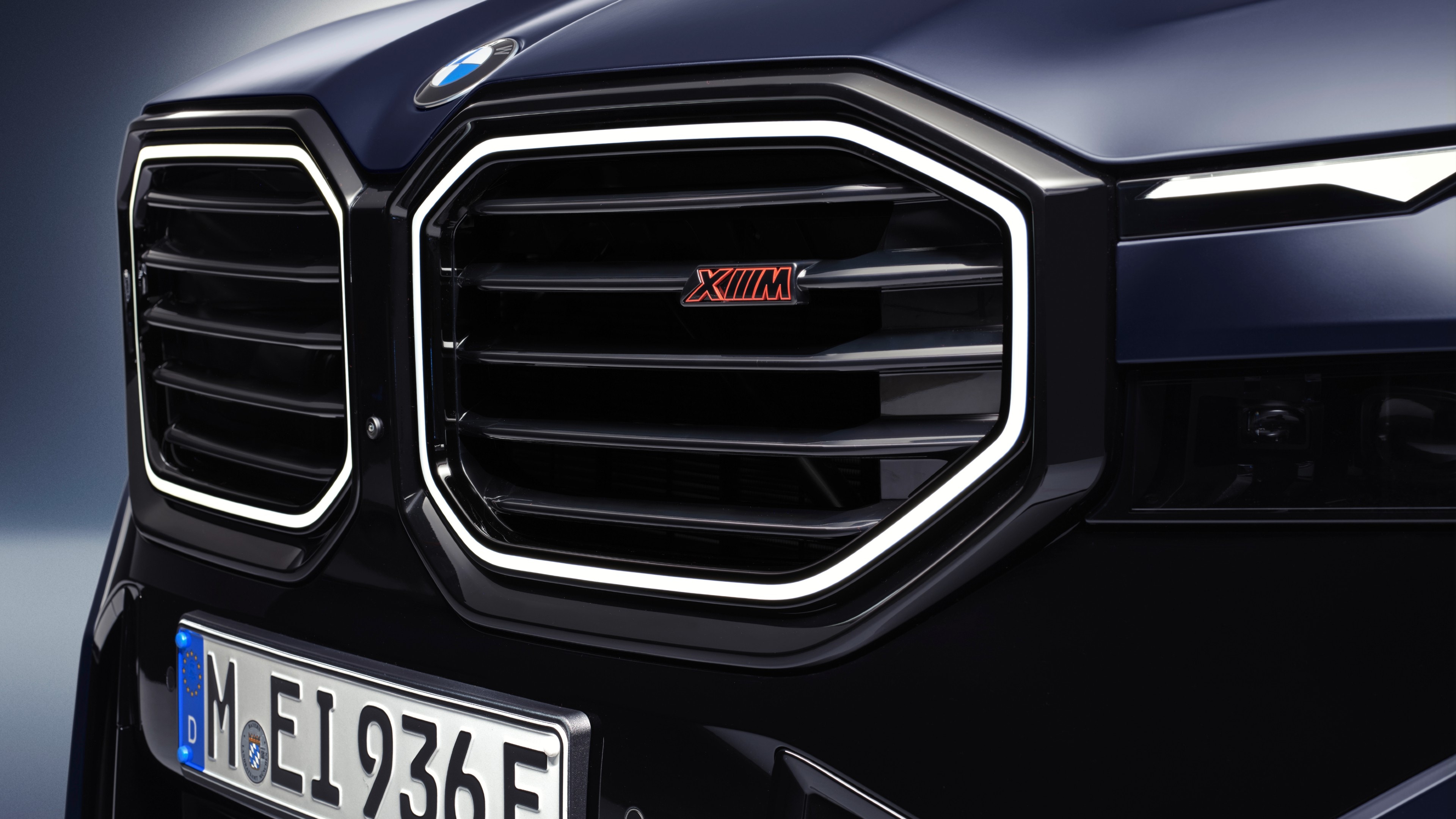 BMW XM