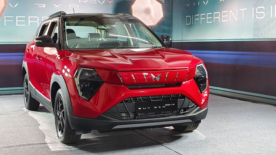 Mahindra XUV 3XO RevX
