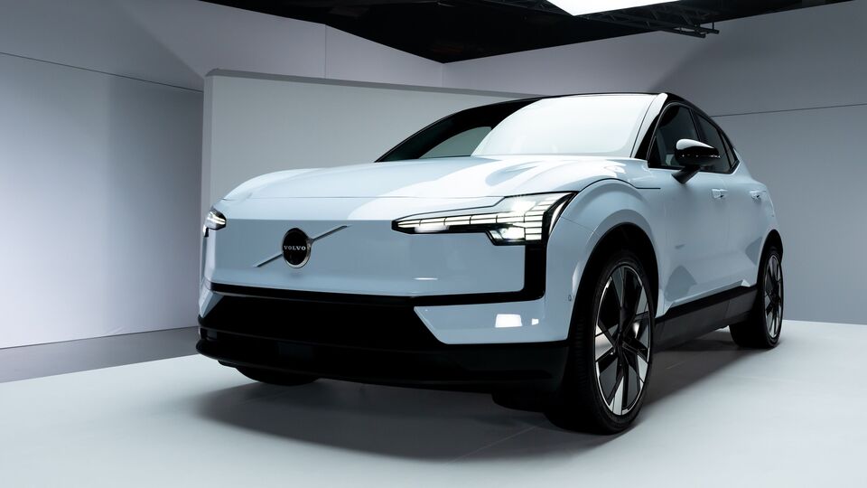 Volvo EX30