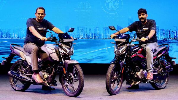Hero Glamour X 125 two variants