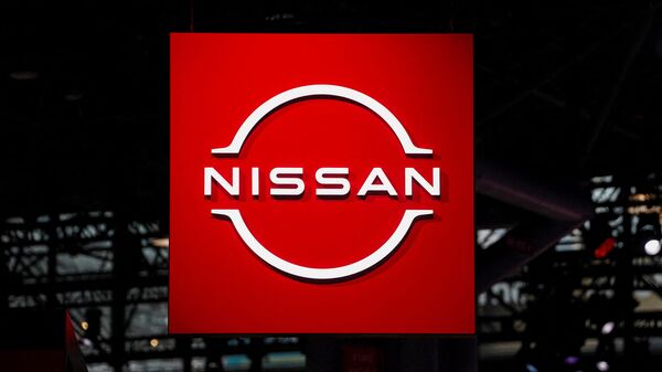 NISSAN logo