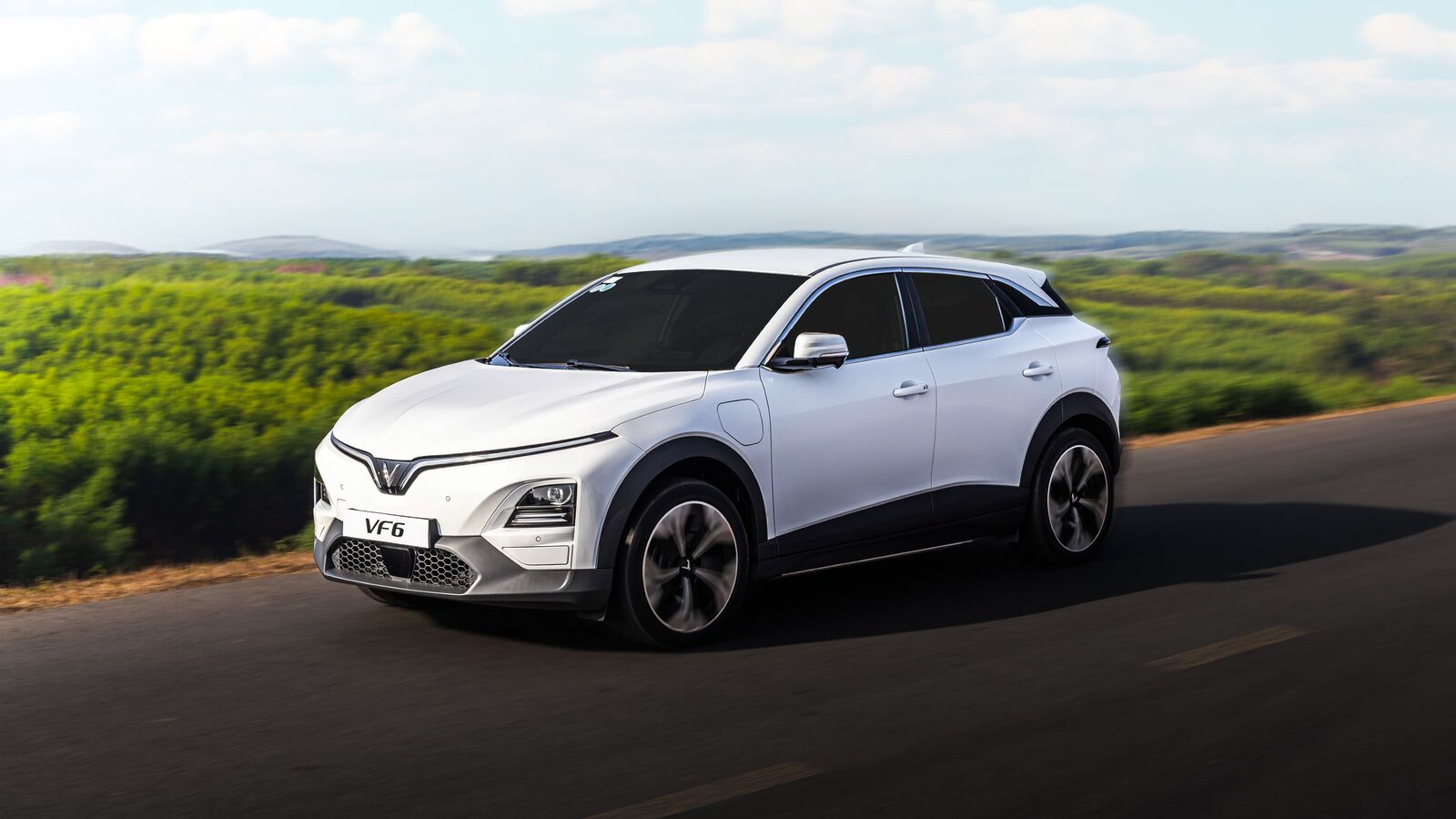 Vinfast VF6 vs Curvv EV vs Creta Electric vs Windsor EV: Price compared