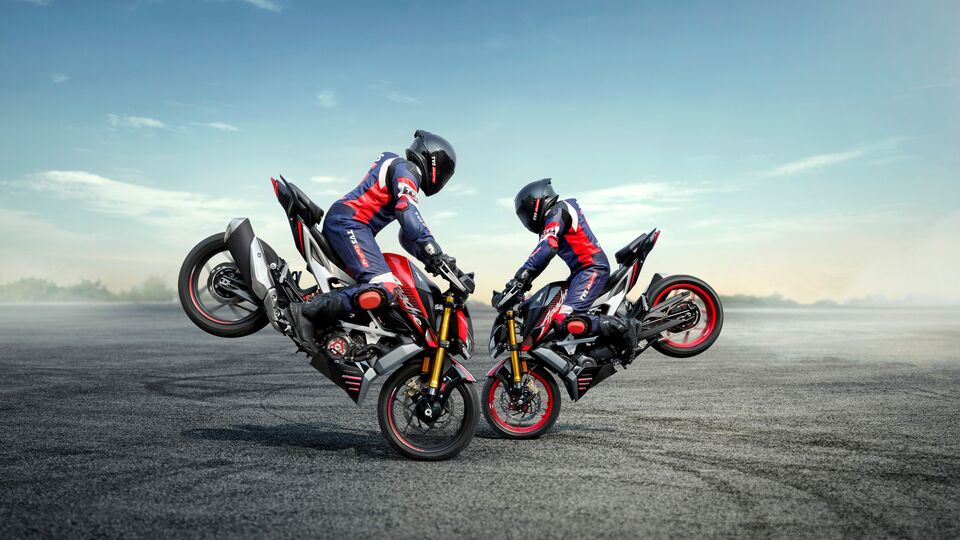 2025 TVS Apache RTR 310