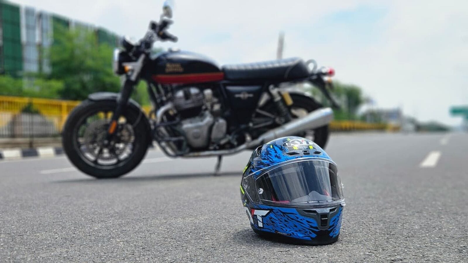 KYT Striker 2 Review: Style, Safety and Everyday Performance under ₹ 7,000