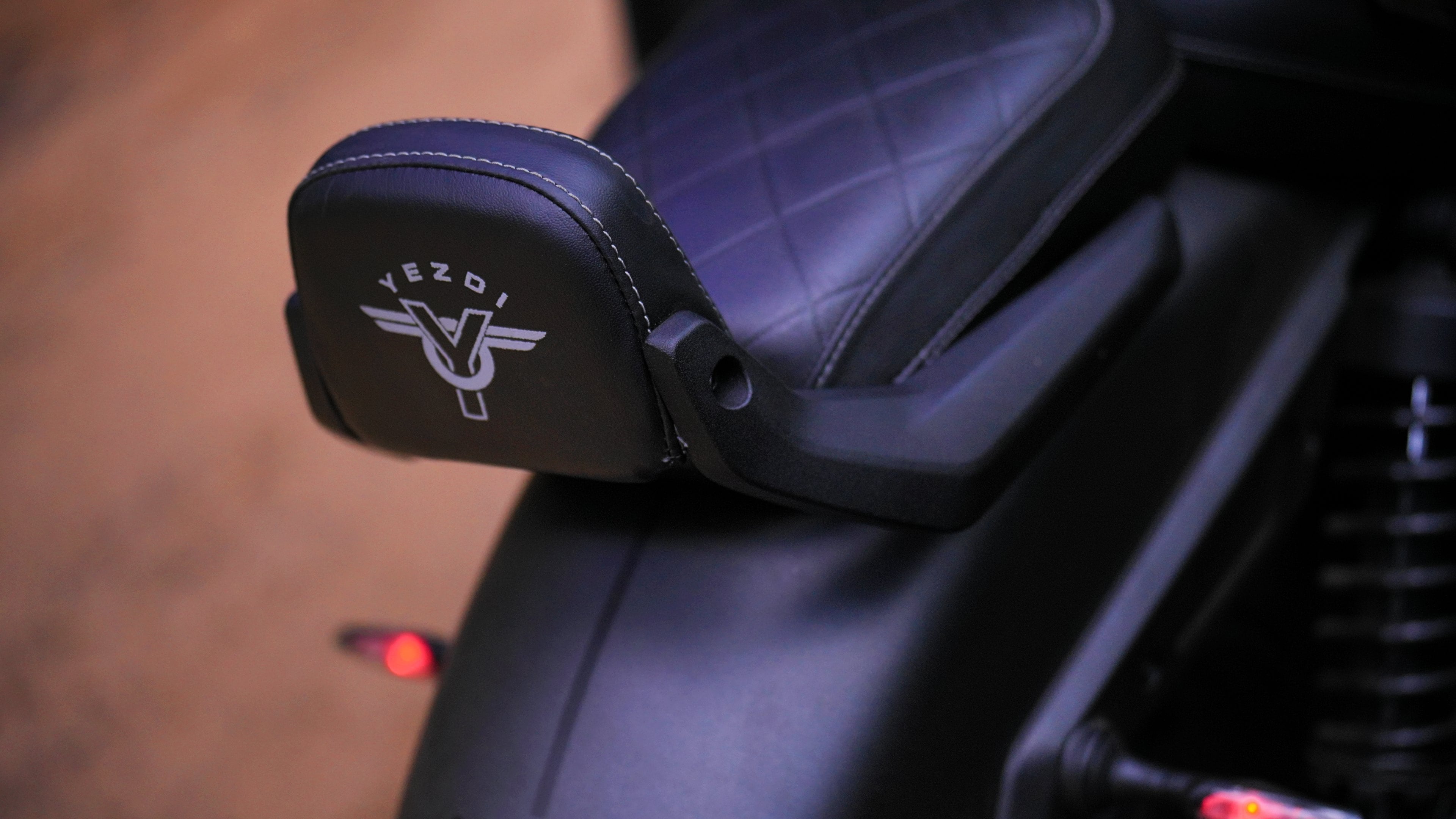 2025 Yezdi Roadster Review 