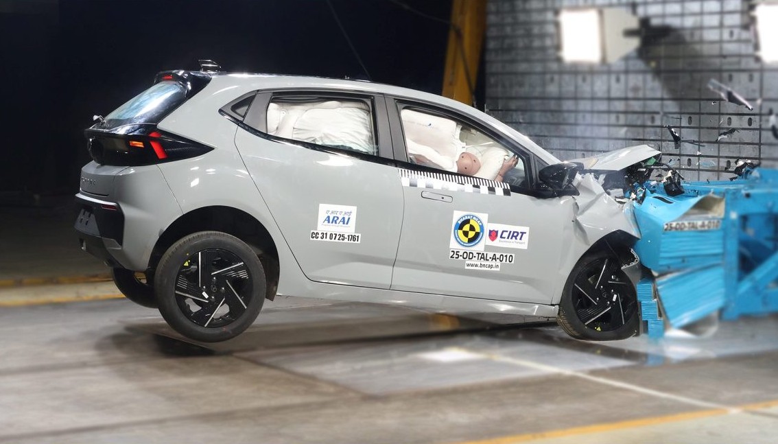 The Altroz offered “good” protection to the critical parts of the driver in the frontal offset deformable barrier test, while the tibias received adequate protection Tata Altroz Bharat NCAP