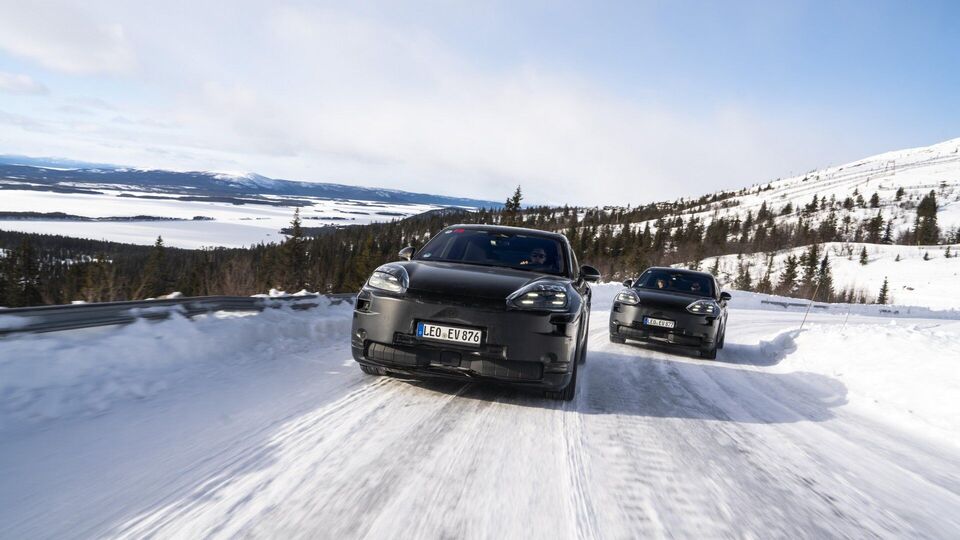 Porsche Cayenne Electric
