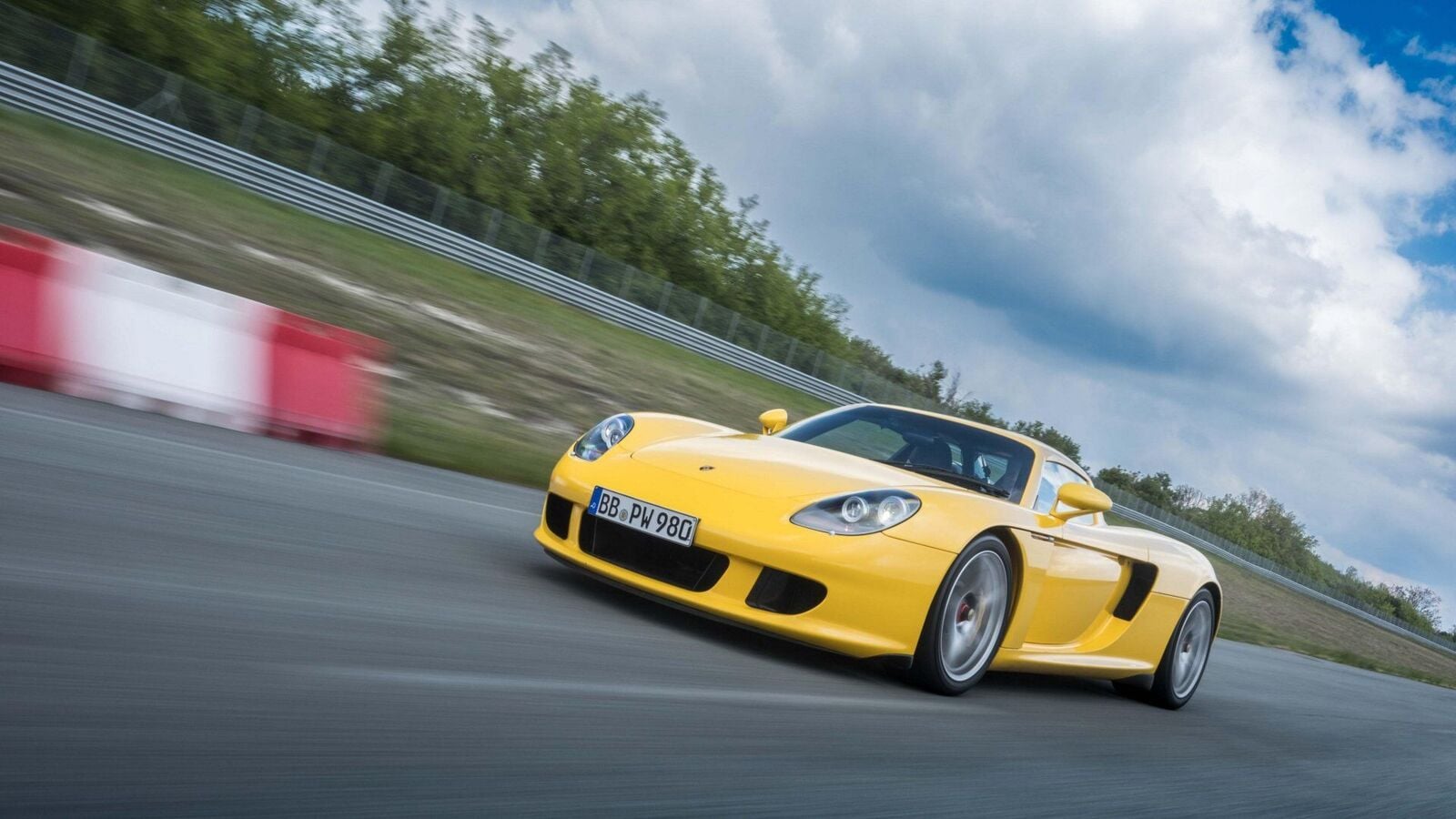 25 years of the Porsche Carrera GT: What makes it an analogue supercar icon?