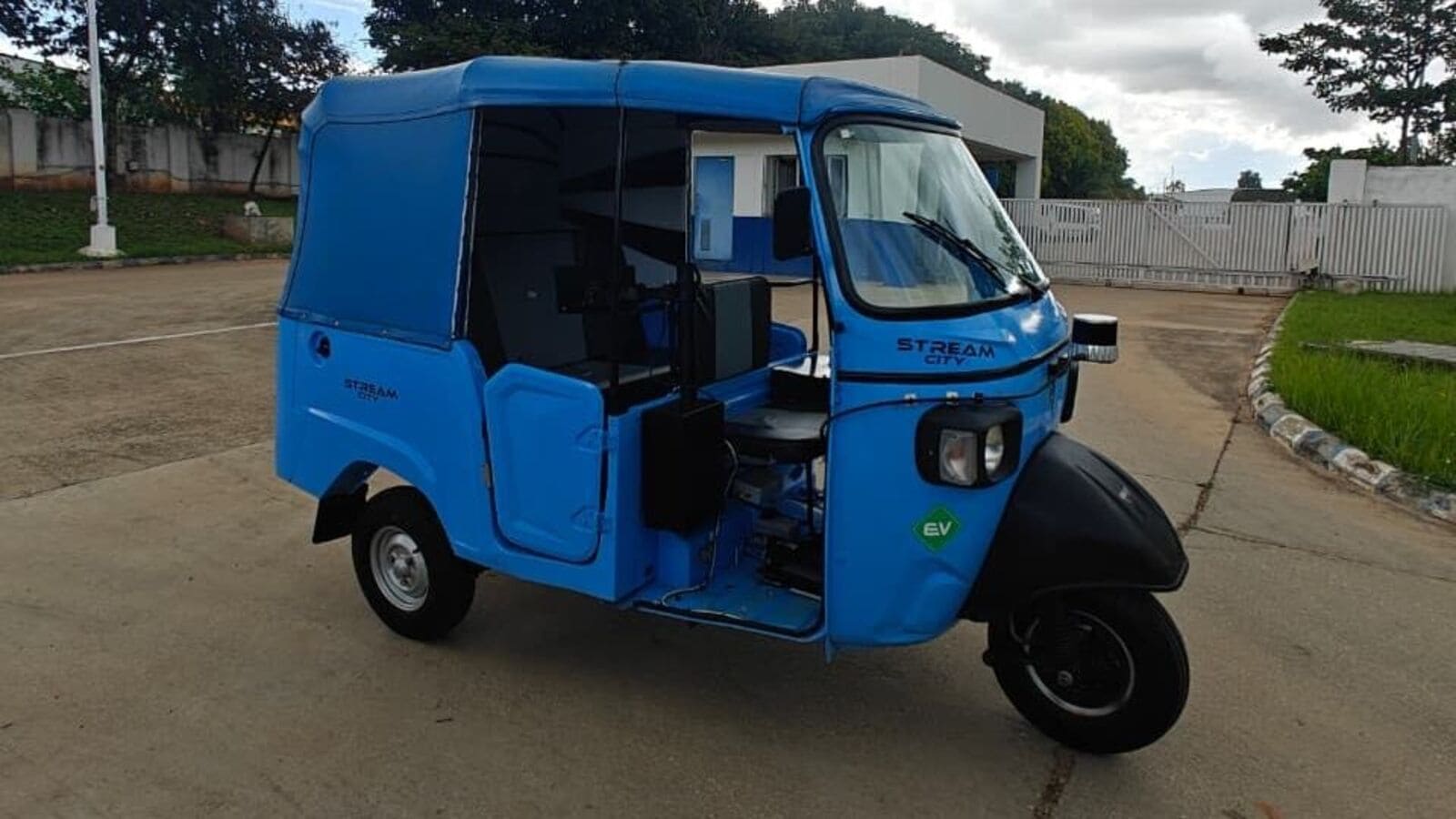Omega Seiki launches autonomous 3-wheeler ‘Swayamgati’ EV in India