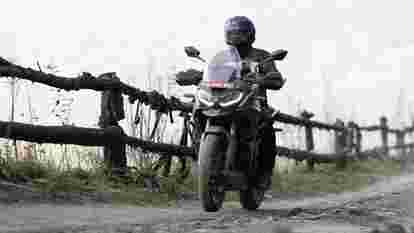 TVS Apache RTX 300 Price in kolkata (October, 2025), On Road Price