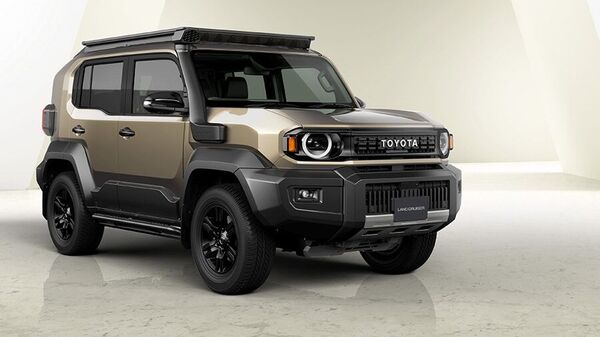 2025 Toyota Land Cruiser FJ