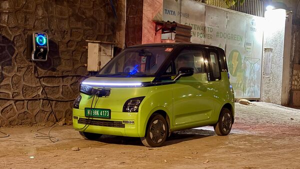 MG Comet EV Charging