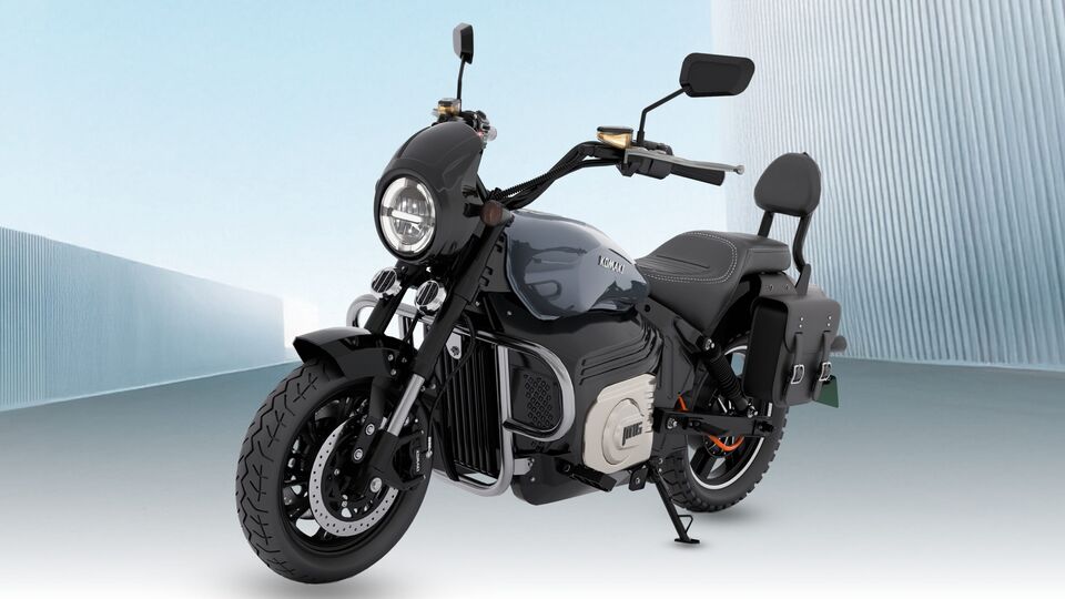 Komaki MX16 Pro electric cruiser launched at ₹1.69 lakh in