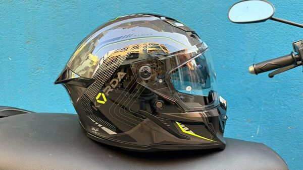 Korda Icon helmet complies with three global safety standards - IS, DOT and ECE.