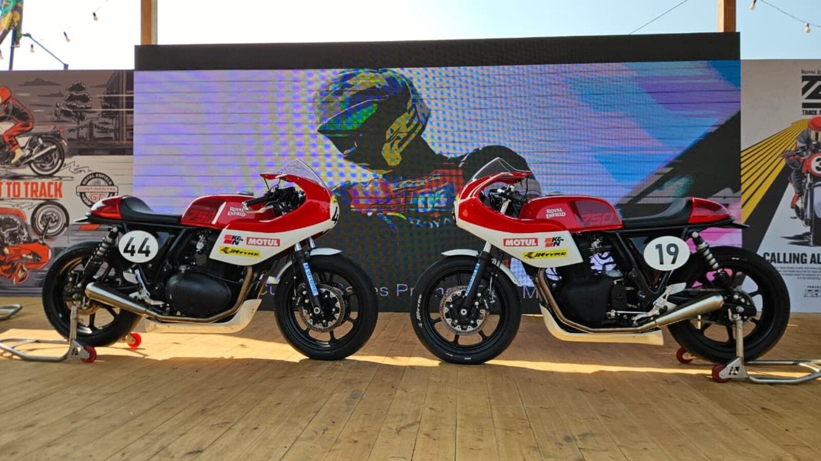 Royal Enfield Continental GT 750 race prototype showcased at Motoverse 2025