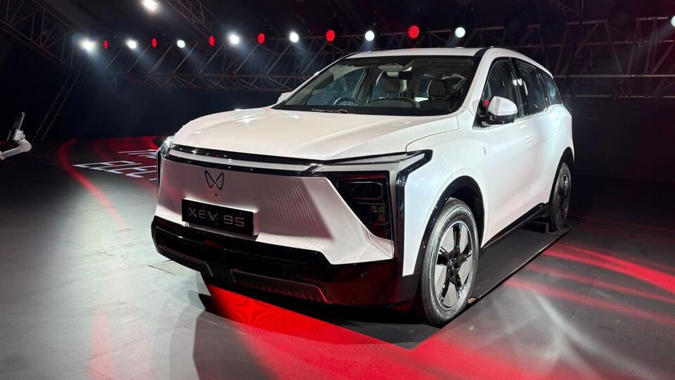 Mahindra XEV 9S