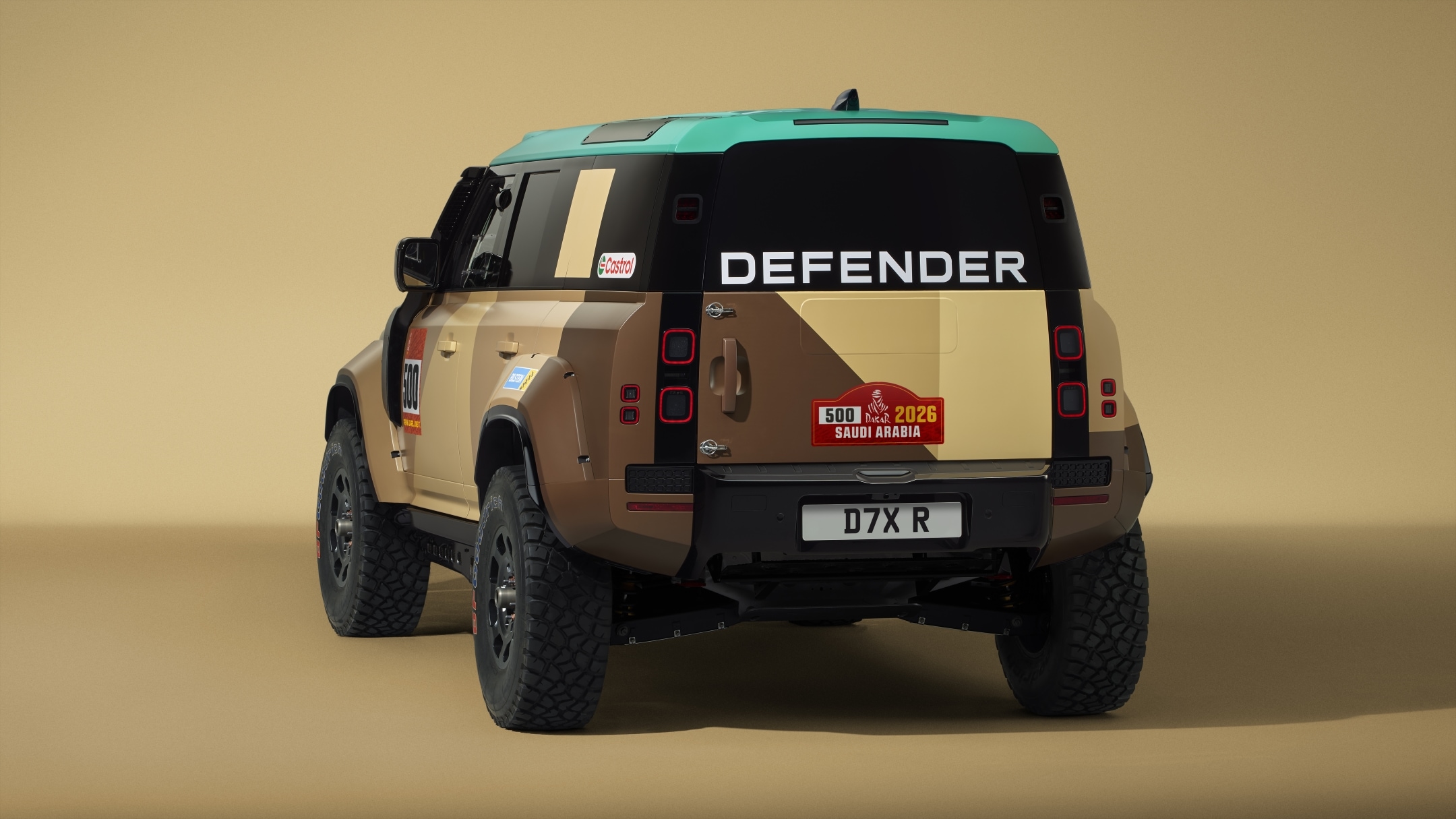 Defender Dakar-ready D7X-R