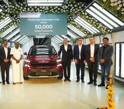 Shri H.D. Kumaraswamy, Union Cabinet Minister of Heavy Industries and Minister of Steel with the Leadership of Skoda Auto Volkswagen India