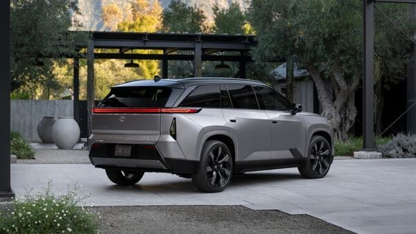 2027 Toyota Highlander EV