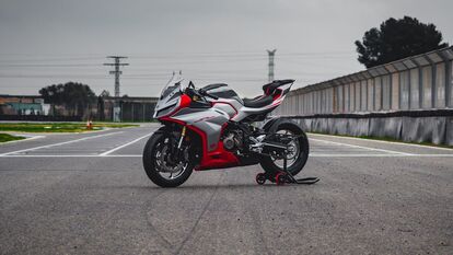 QJ Motor launches Kawasaki Ninja ZX-4RR rival in Europe with 78