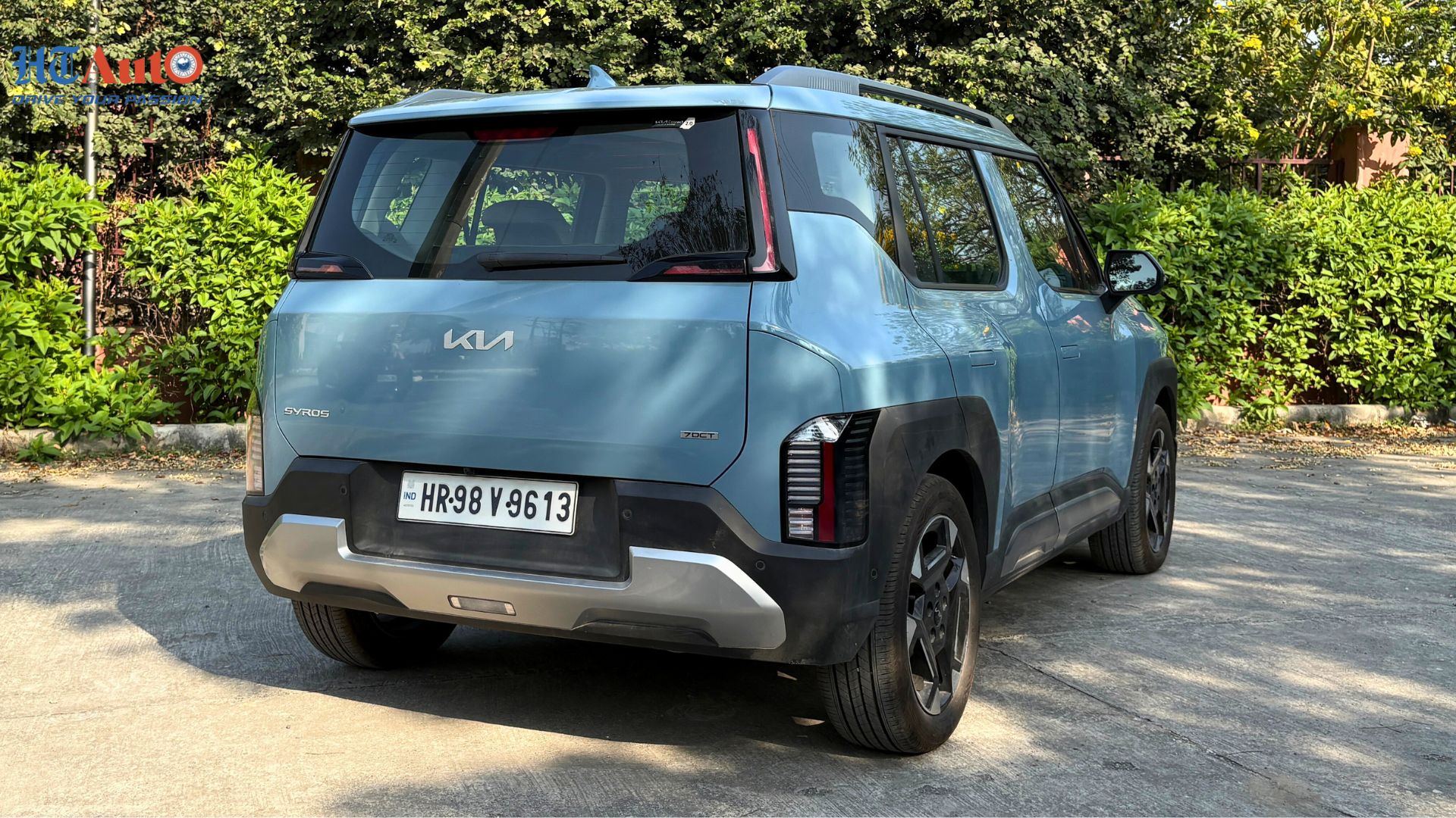 Kia Syros Rear Profile
