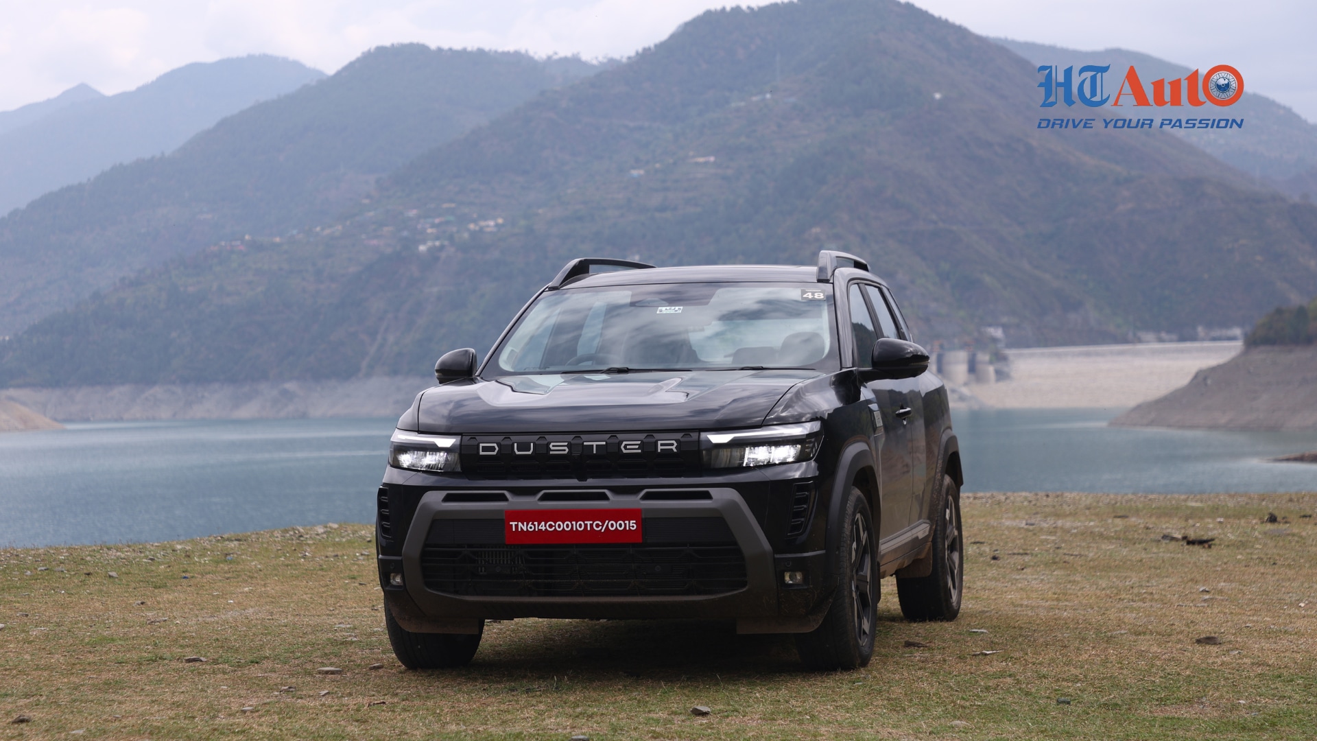 Renault Duster front