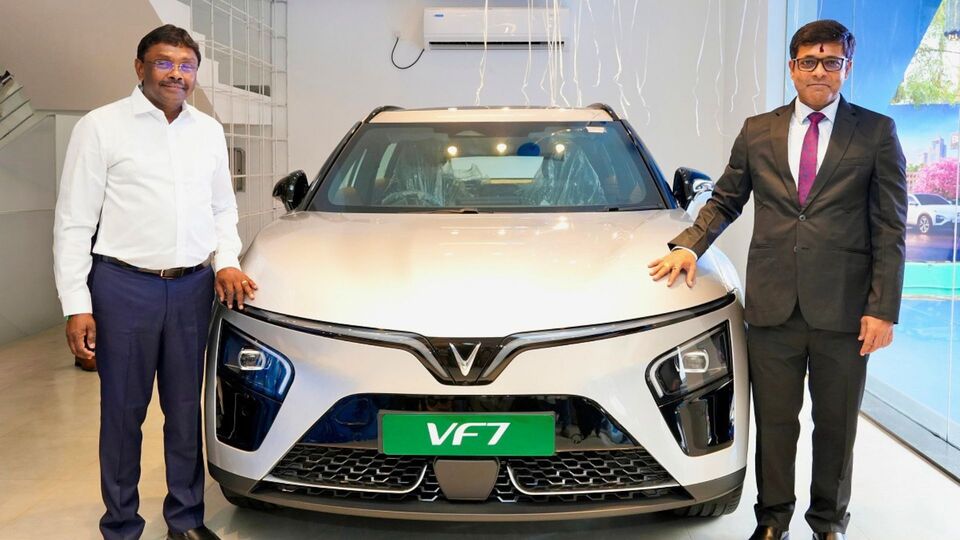 VinFast opens 50th showroom in India with new Bengaluru 3S facility ...